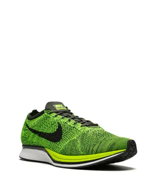 Nike フライニット レーサー Volt スニーカー - サムネイル2