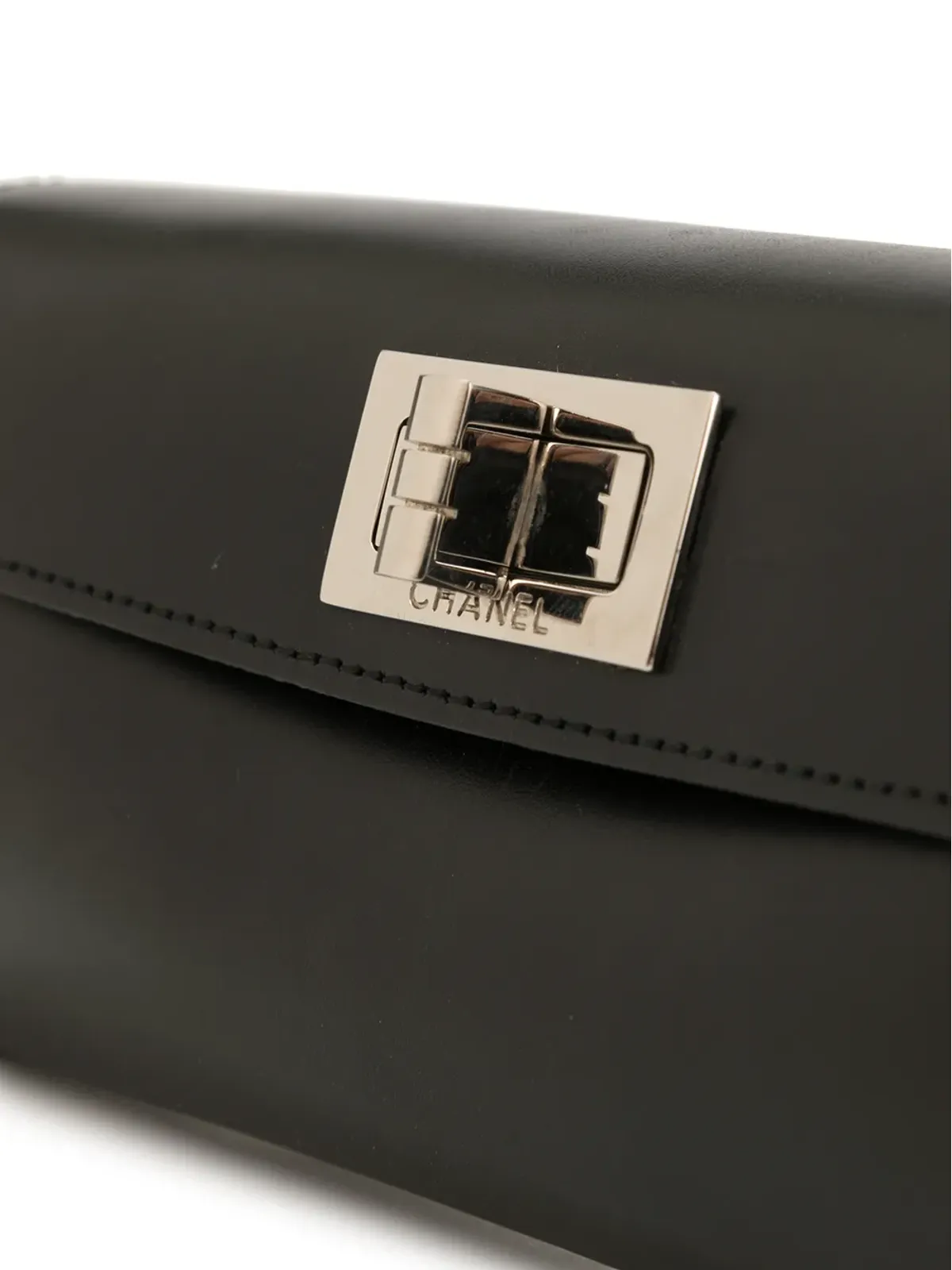 CHANEL ビンテージ 2.55 チェーン ウエスト バムバッグ - ブラック - 画像4