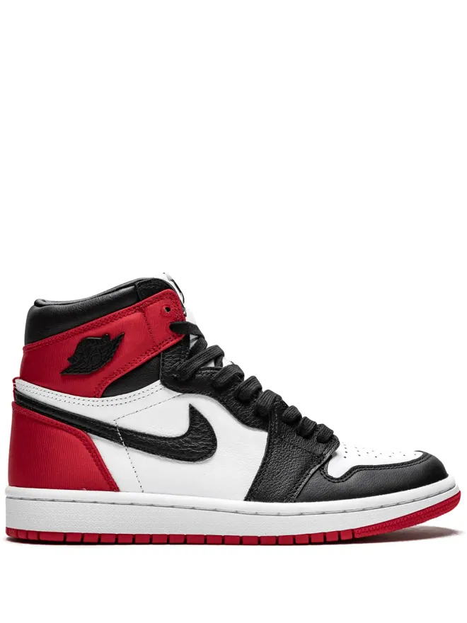 Jordan Jordan エア ジョーダン 1 ハイ OG サテンブラックトゥ スニーカーの商品画像