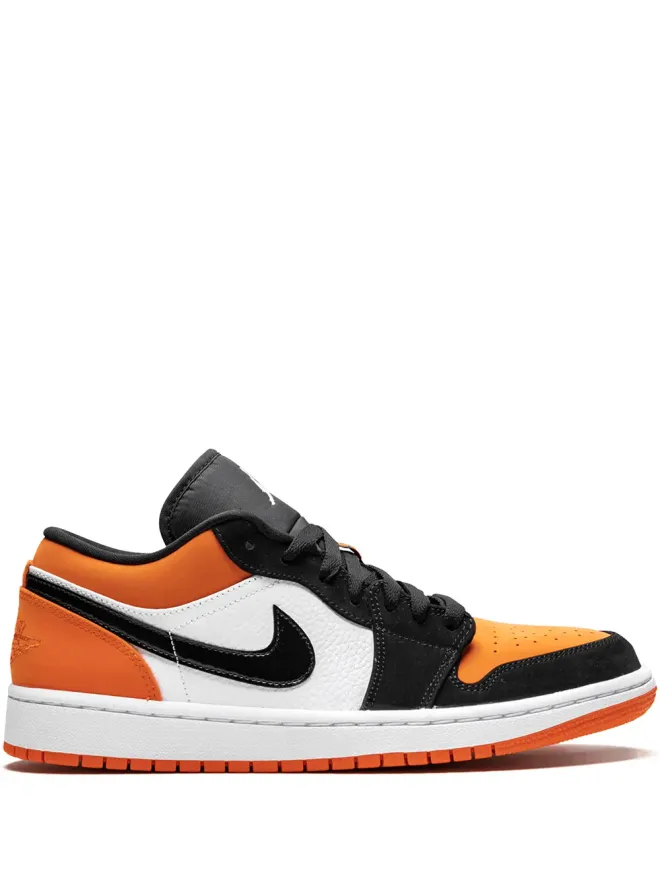 Jordan Jordan エアジョーダン 1 ロー 'Shattered Backboard' スニーカーの商品画像
