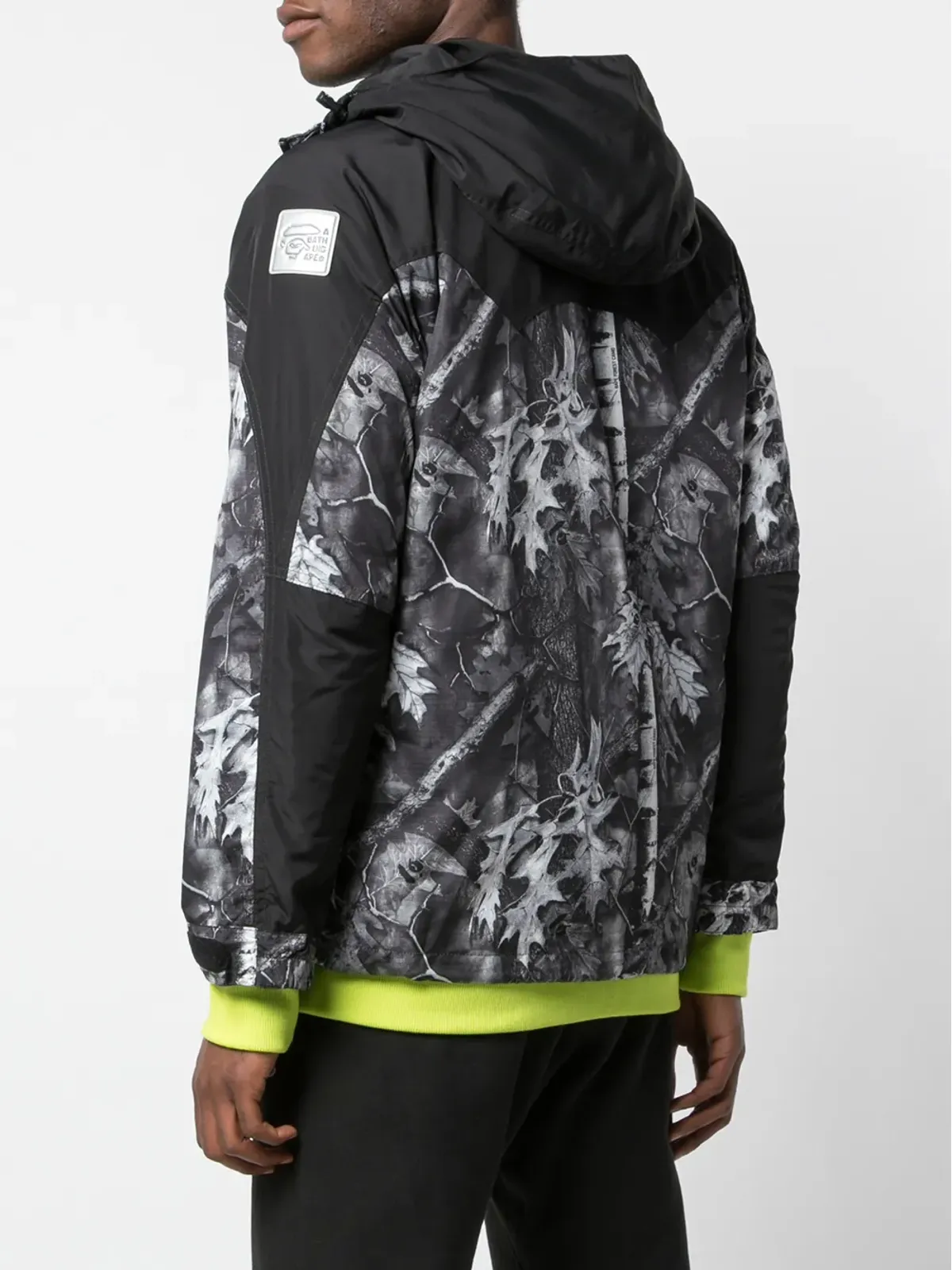 A BATHING APE® フォレストカモ スノーボードジャケット - 画像4