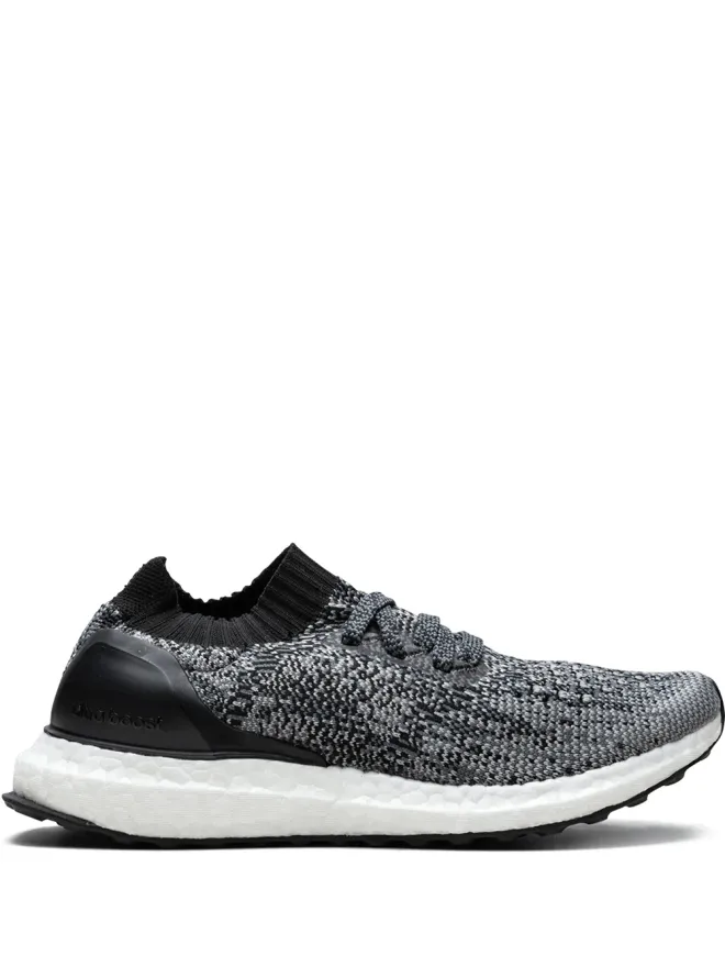 adidas adidas Ultraboost Uncaged J グレー スニーカーの商品画像