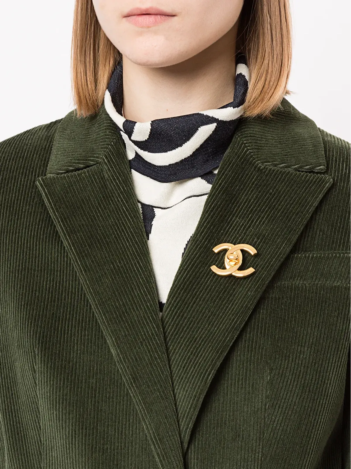 CHANEL ビンテージ ロゴターンロックモチーフ ブローチ - 画像2