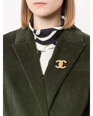 CHANEL ビンテージ ロゴターンロックモチーフ ブローチ - サムネイル2