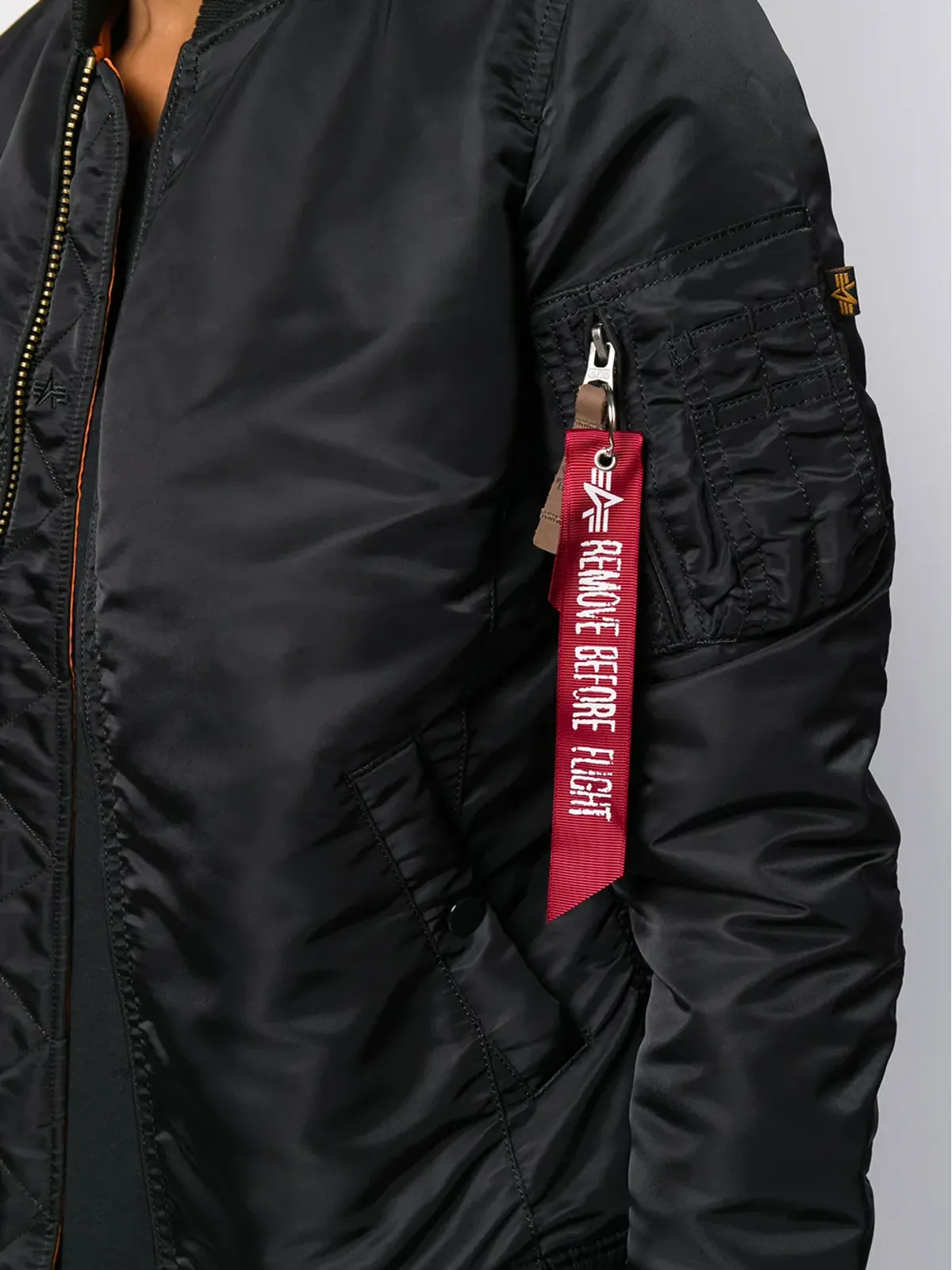 Alpha Industries フライトジャケット - 画像5