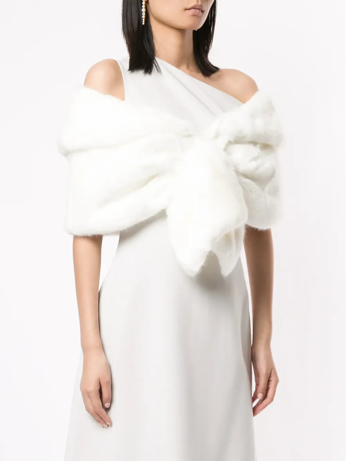 Unreal Fur シャンパンカラーのフェイクファーショール - 画像3
