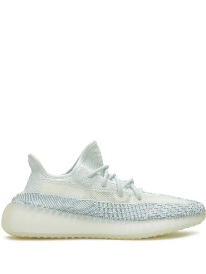 adidas Yeezy adidas Yeezy YEEZY Boost 350 v2 クラウドホワイト スニーカーの商品画像