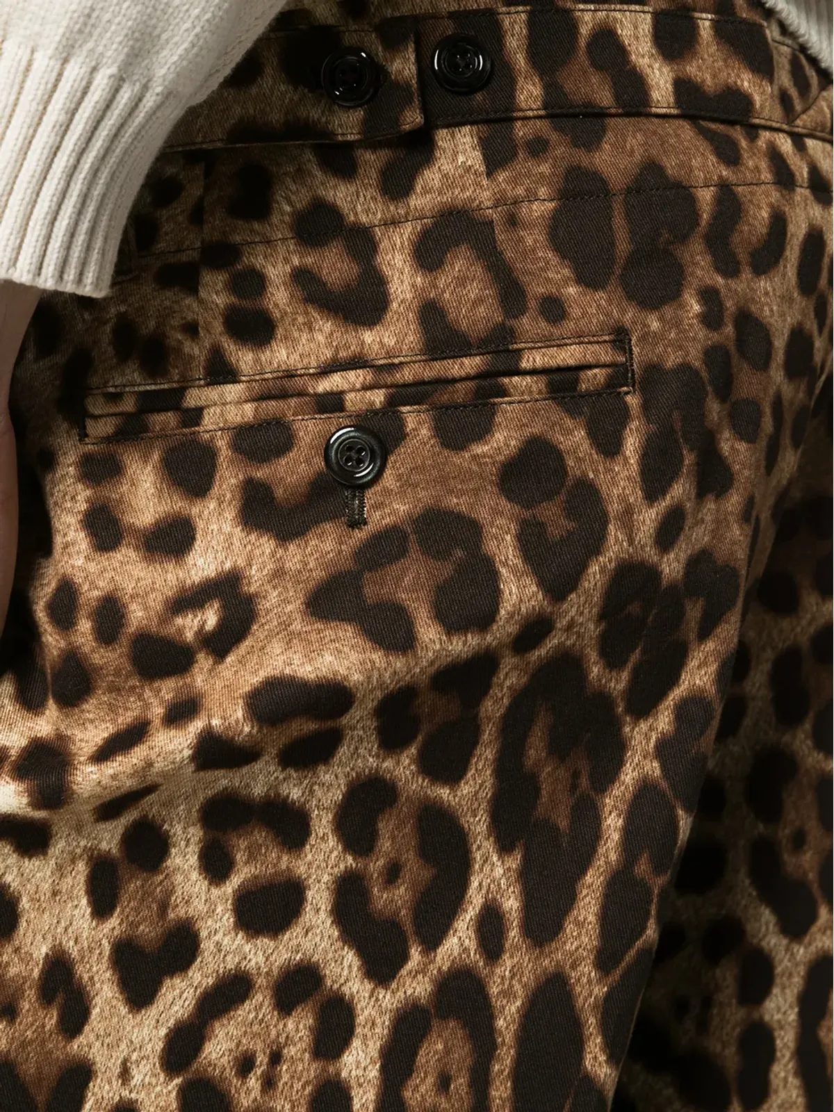 Dolce & Gabbana レオパード柄ベルムダショーツ - 画像5