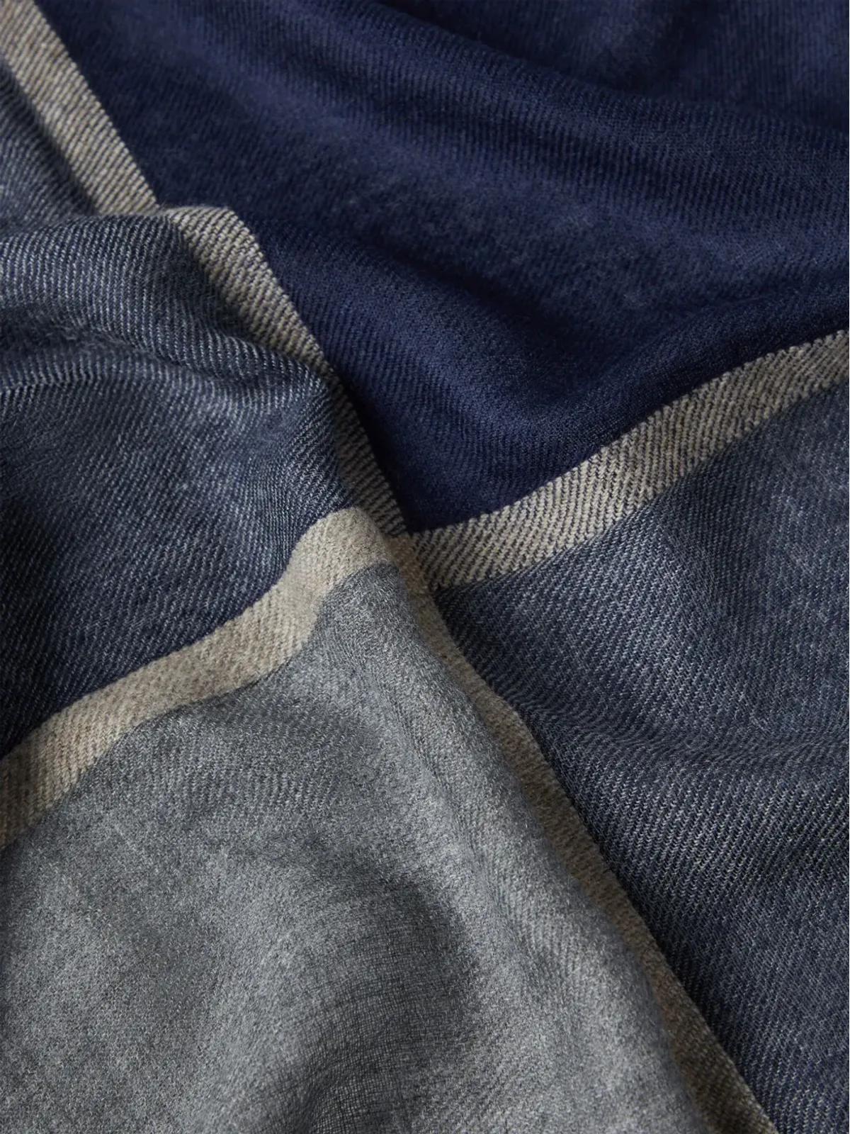 Brunello Cucinelli カシミア混紡スカーフ - ブルー - 画像3