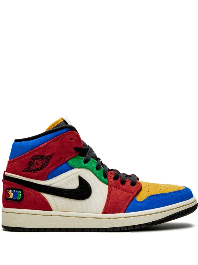 Jordan Jordan エアジョーダン1 ミッド Fearless スニーカーの商品画像