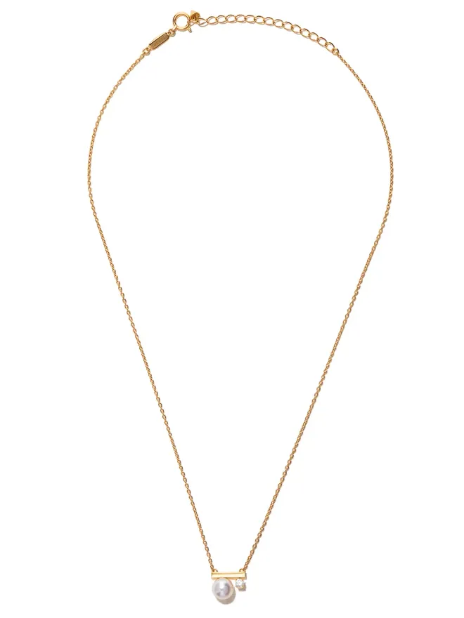 TASAKI TASAKI 18金イエローゴールド コレクションライン petit Balance Class アコヤ真珠とダイヤモンド ペンダント - メタリックの商品画像