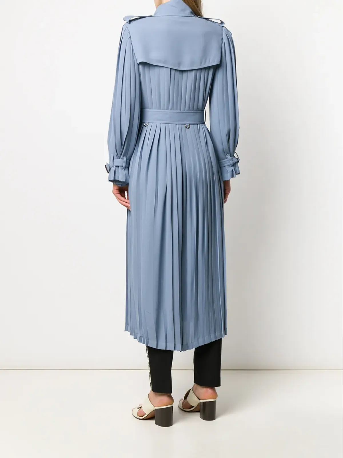 Valentino Garavani プリーツトレンチコート - 画像4