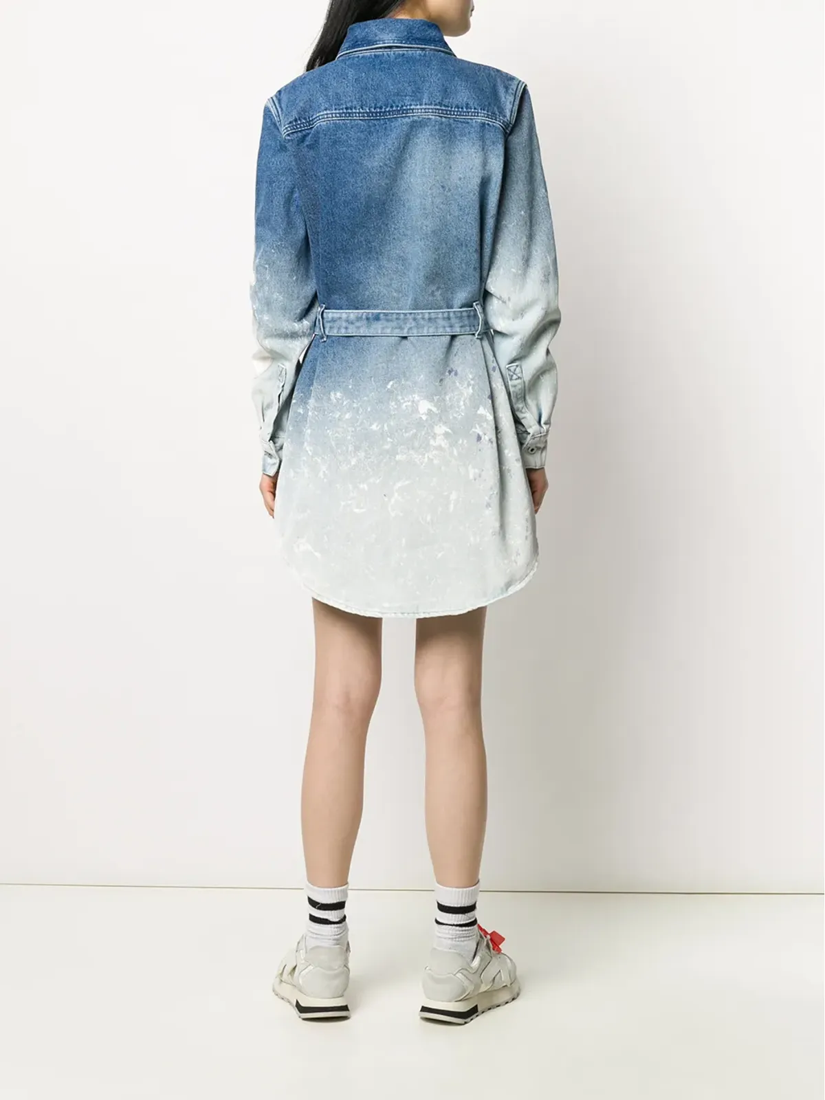 Off-White グラデーションデニムシャツドレス - 画像4