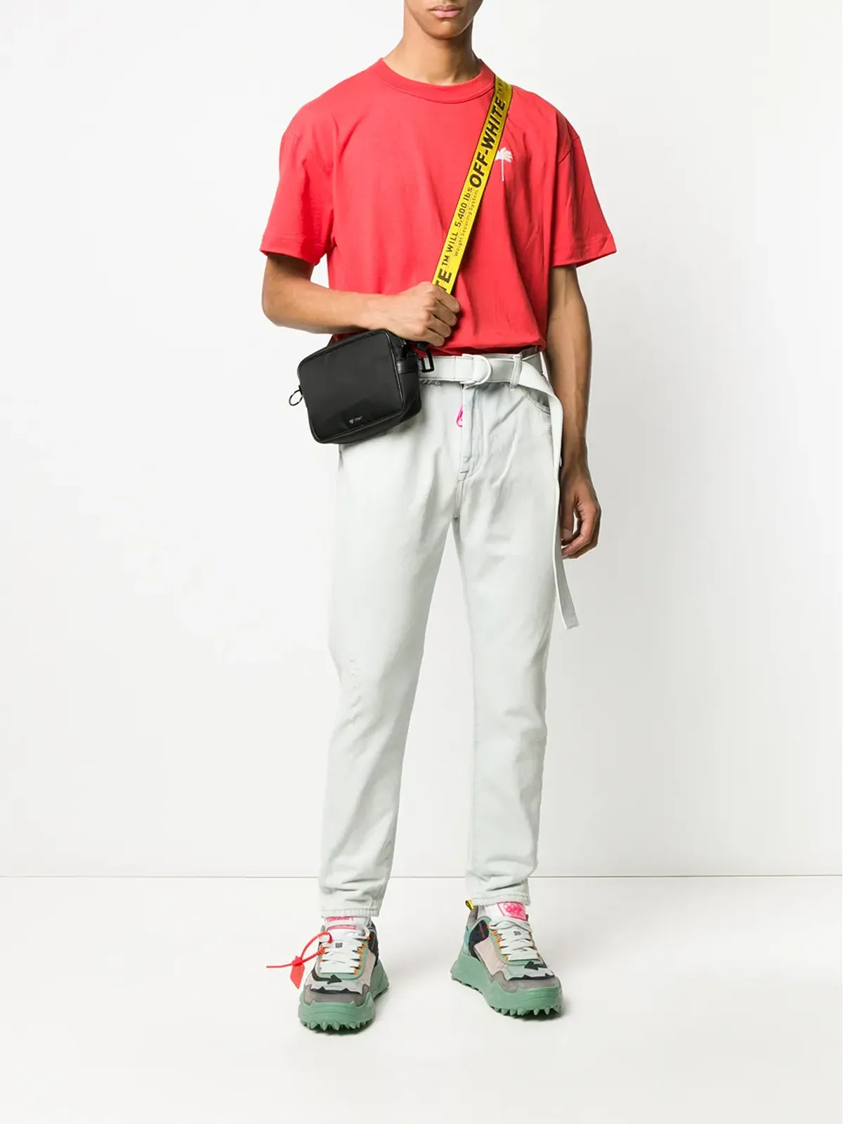 Off-White ベルト付きストレートジーンズ - 画像2