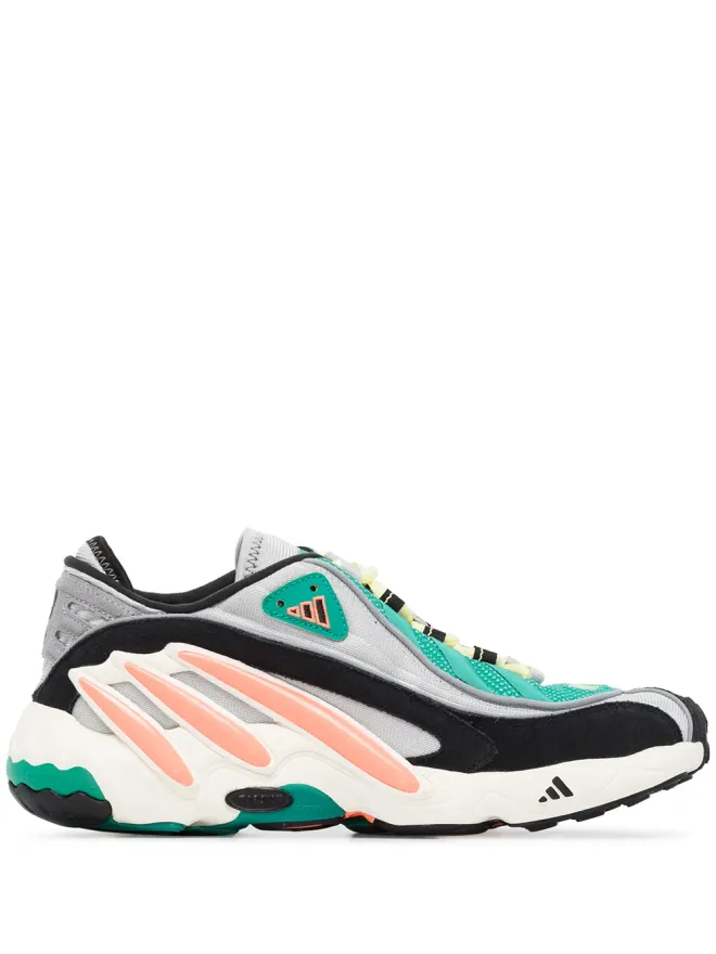 adidas adidas FYW 98 Signal Coral スニーカーの商品画像