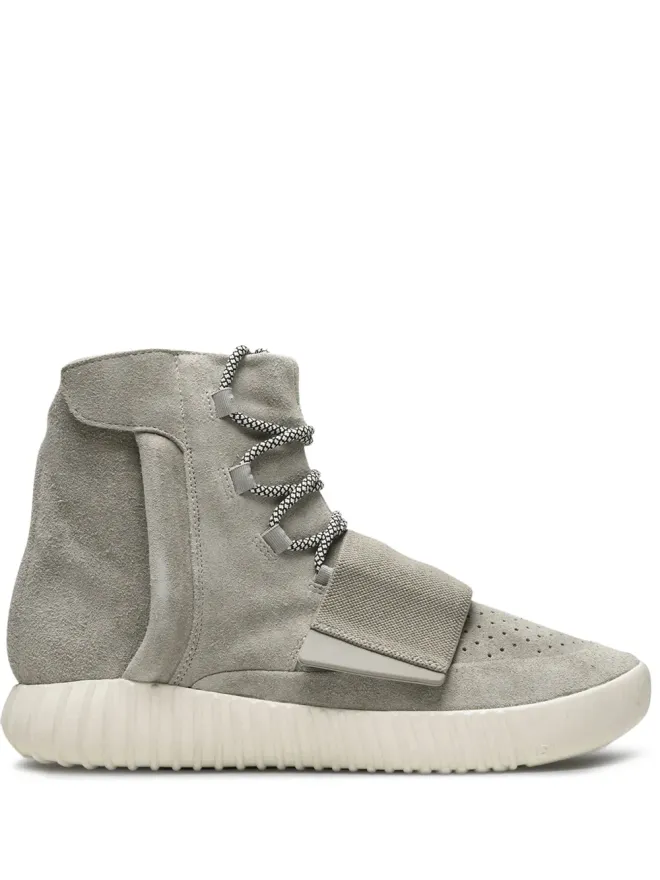 adidas Yeezy adidas Yeezy Yeezy 750 Boost スニーカーの商品画像