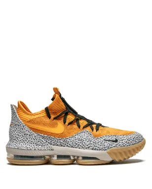 Nike atmos コラボ レブロン XVI Low AC Safari スニーカー - サムネイル1
