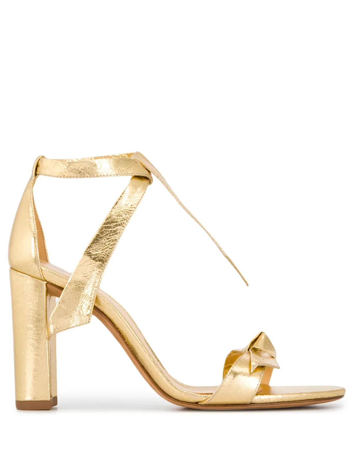 Alexandre Birman アンクルタイ付きヒールサンダル（ゴールド） - 画像1