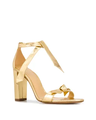 Alexandre Birman アンクルタイ付きヒールサンダル（ゴールド） - サムネイル2