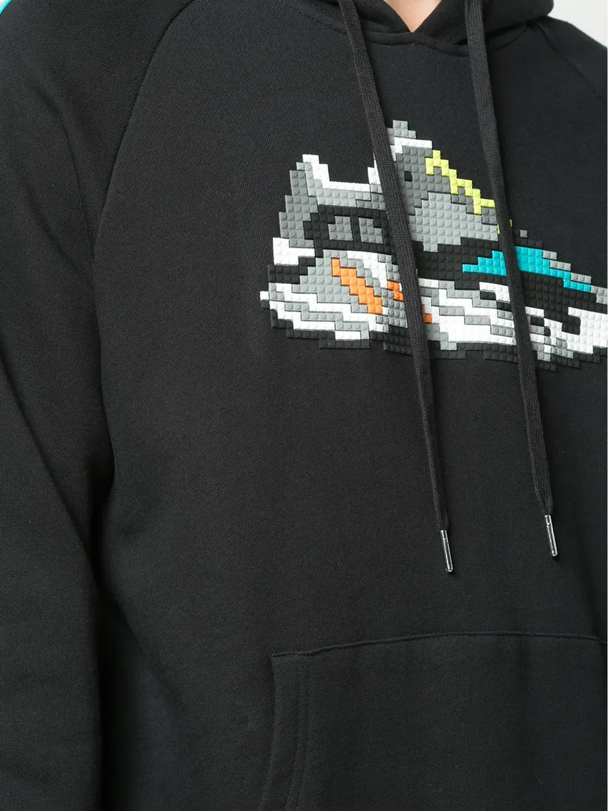 Mostly Heard Rarely Seen 8-Bit ピクセル柄スニーカーフーディ - 画像5
