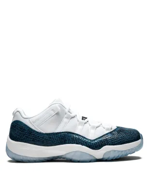 Jordan エアジョーダン 11 ロー レトロ“Blue Snakeskin” スニーカー - サムネイル1