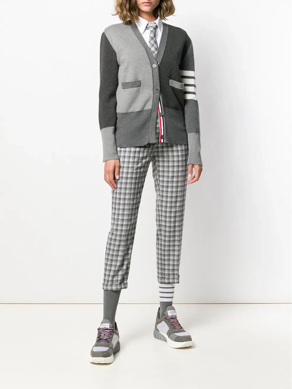 Thom Browne ファンミックス4バーVネックカーディガン - 画像2