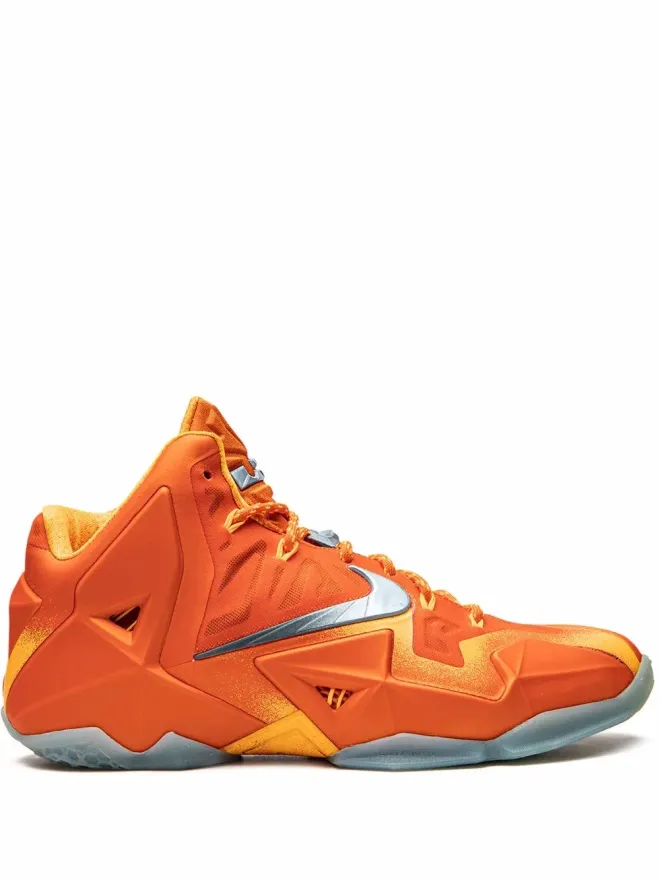 Nike Nike Lebron 11 Preheat スニーカーの商品画像