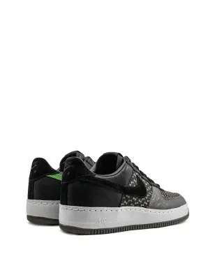 Nike x Undefeated エアフォース1 ロー IOプレミアム スニーカー - サムネイル3
