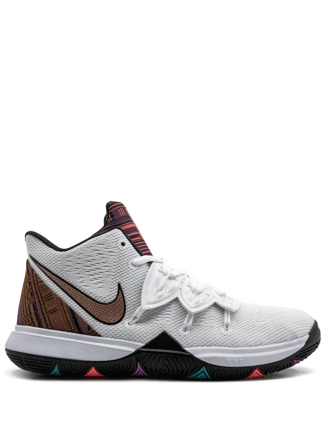 Jordan Kids Jordan Kids Kyrie 5スニーカーの商品画像