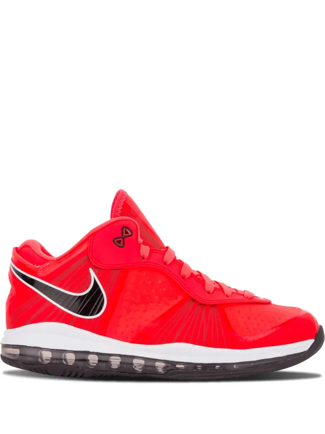 Nike Nike レブロン 8 V/2 Low ソーラーレッド スニーカーの商品画像