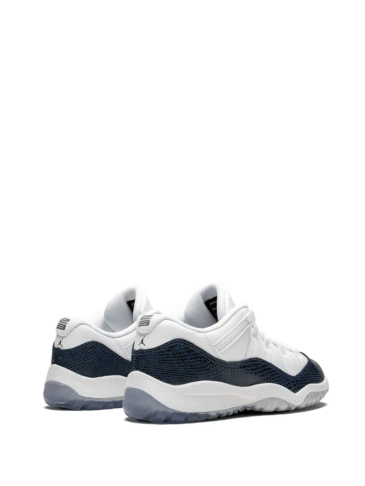Jordan Kids 11 Retro Low LE ネイビー・スネークスキン柄スニーカー - 画像3