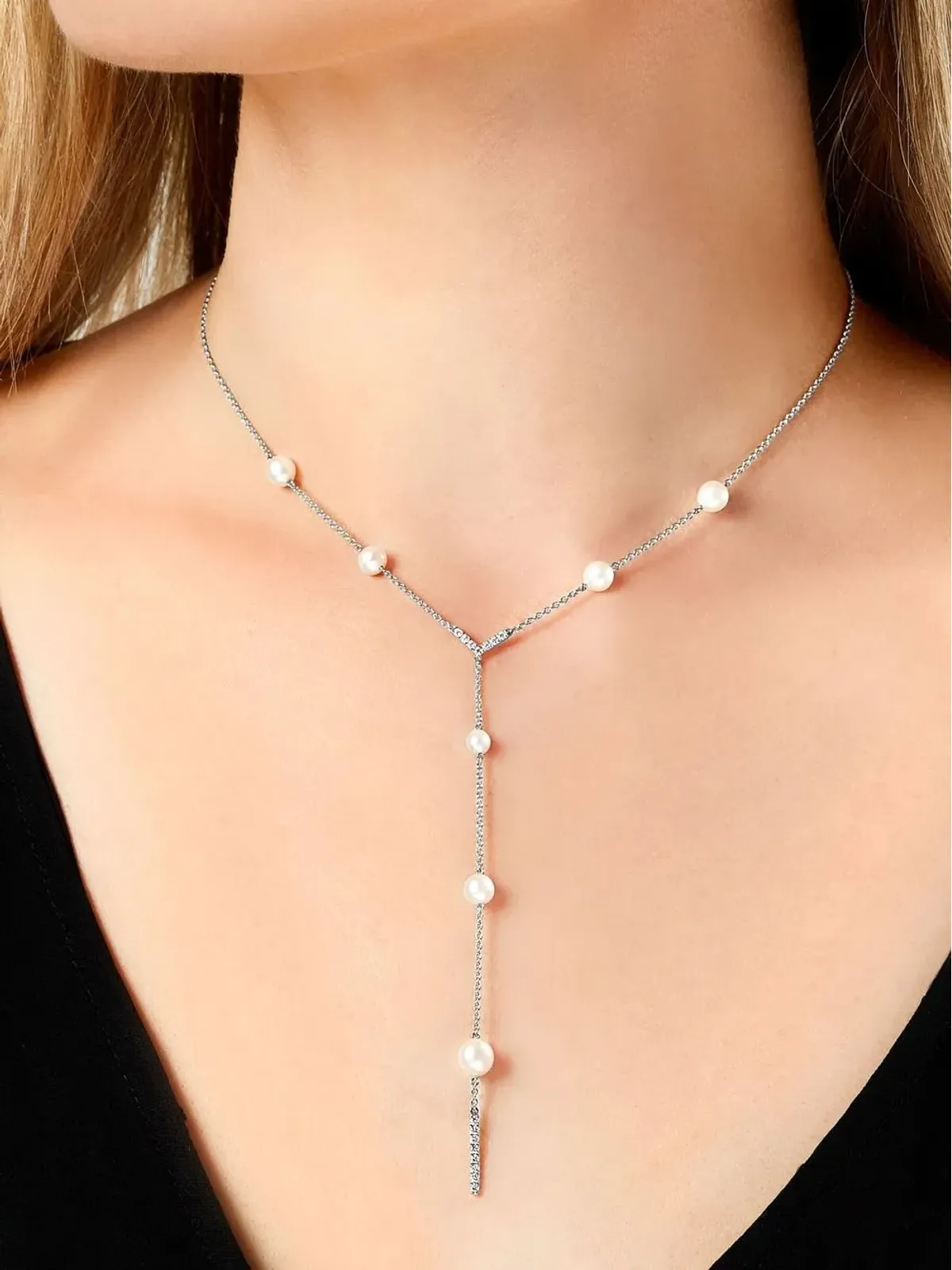 Yoko London 18K ホワイトゴールド トレンド 淡水パールとダイヤモンド ネックレス シルバー - 画像2