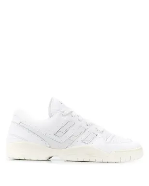 adidas トーション ロートップスニーカー（ホワイト） - サムネイル1