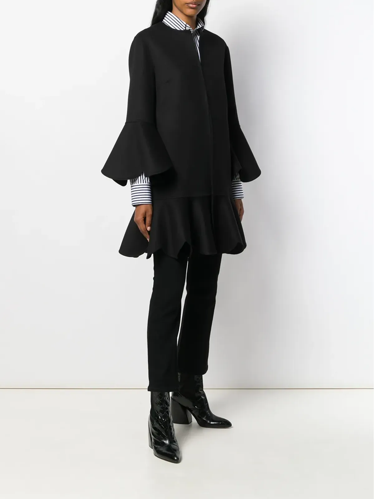 Valentino Garavani フレアスカラップコート - 画像3