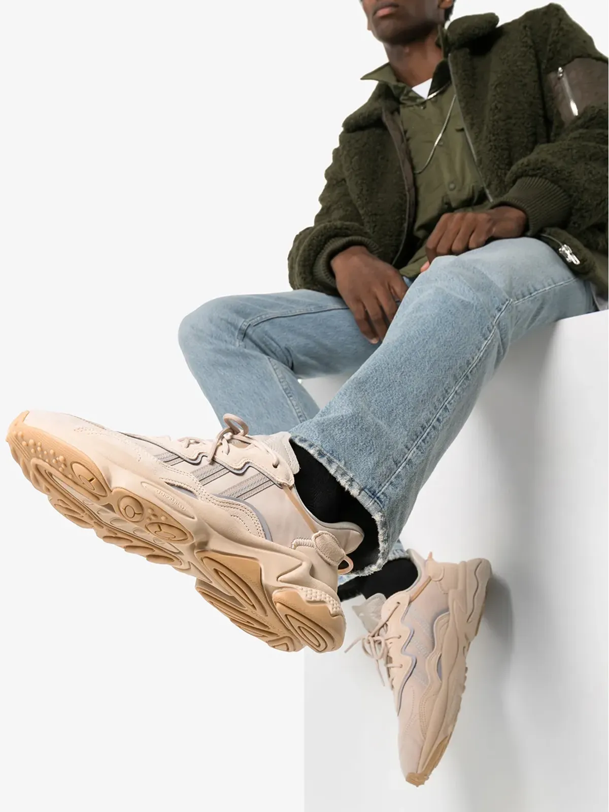adidas Ozweego St. Pale スニーカー - 画像2
