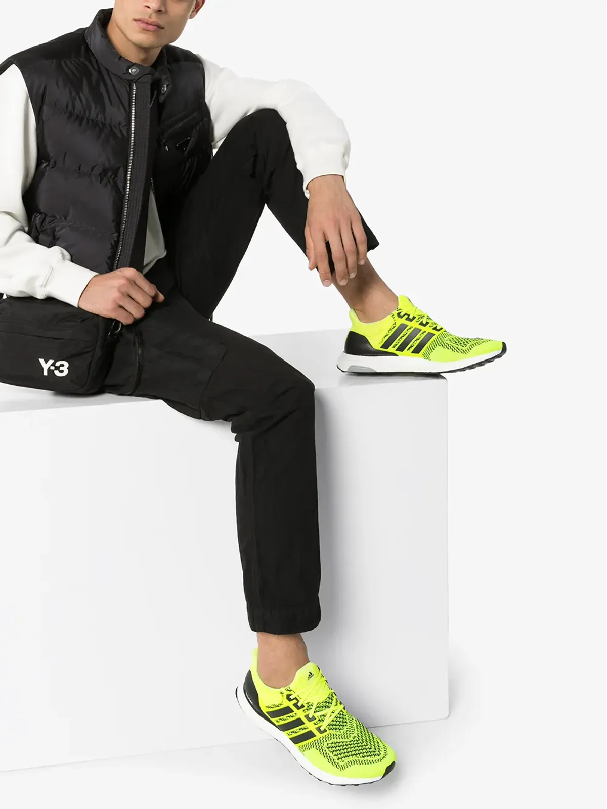 adidas Ultraboost 1.0 Retro 2019 スニーカー - 画像2