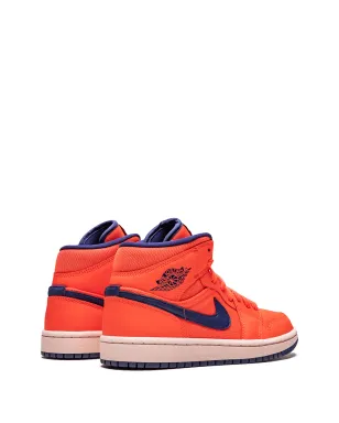 Jordan エアジョーダン 1 ミッド ターフオレンジ スニーカー - サムネイル3