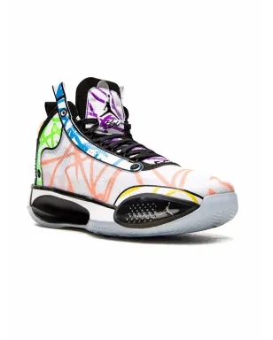 Jordan Kids エアジョーダン34 ザイオン・ウィリアムソン カラーリングブック スニーカー - サムネイル1