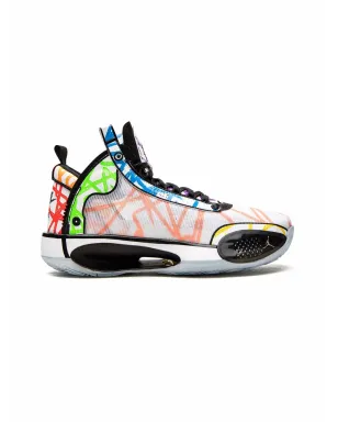 Jordan Kids エアジョーダン34 ザイオン・ウィリアムソン カラーリングブック スニーカー - サムネイル2