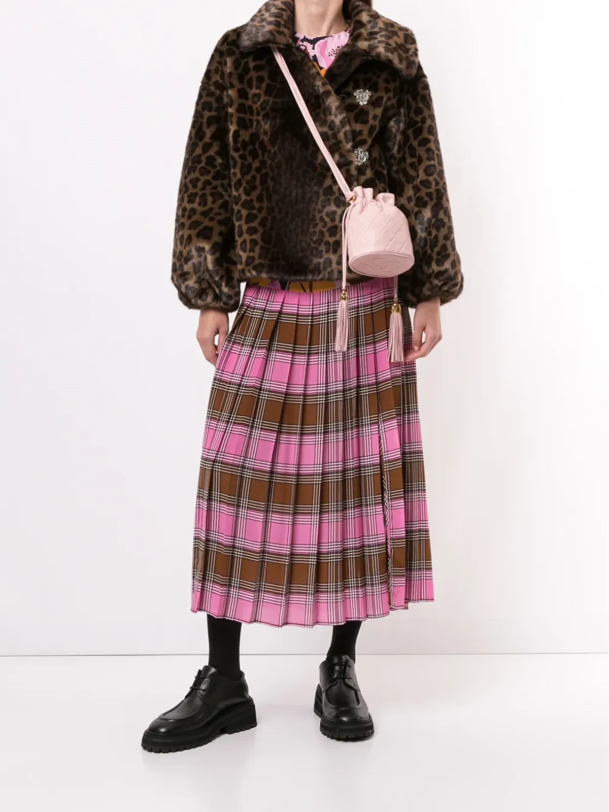 CHANEL Pre-Owned 1990 ビンテージ ドローストリング タッセル クロスボディバッグ ピンク - 画像2
