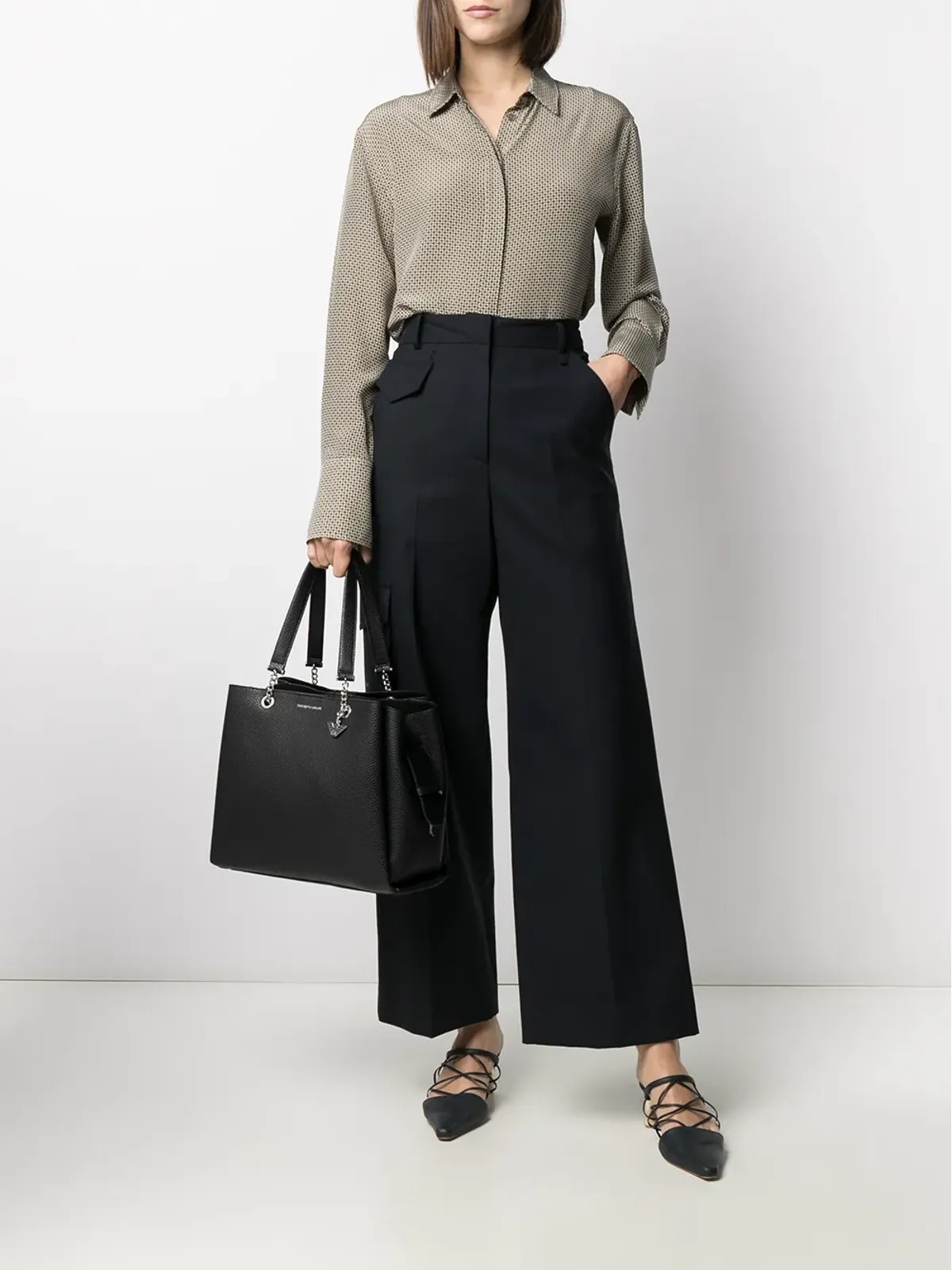 Emporio Armani ペブルド加工 ロゴプレート トートバッグ - 画像2