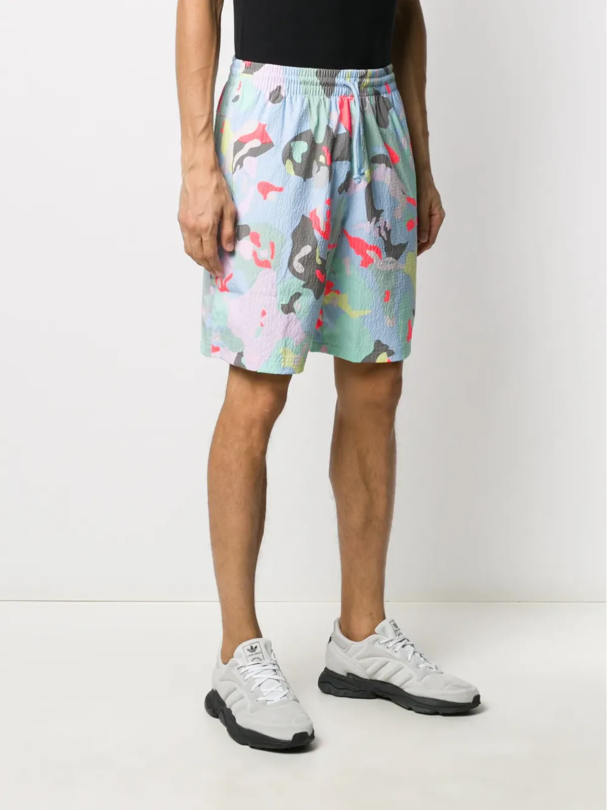 adidas オールオーバープリント ショーツ - 画像3