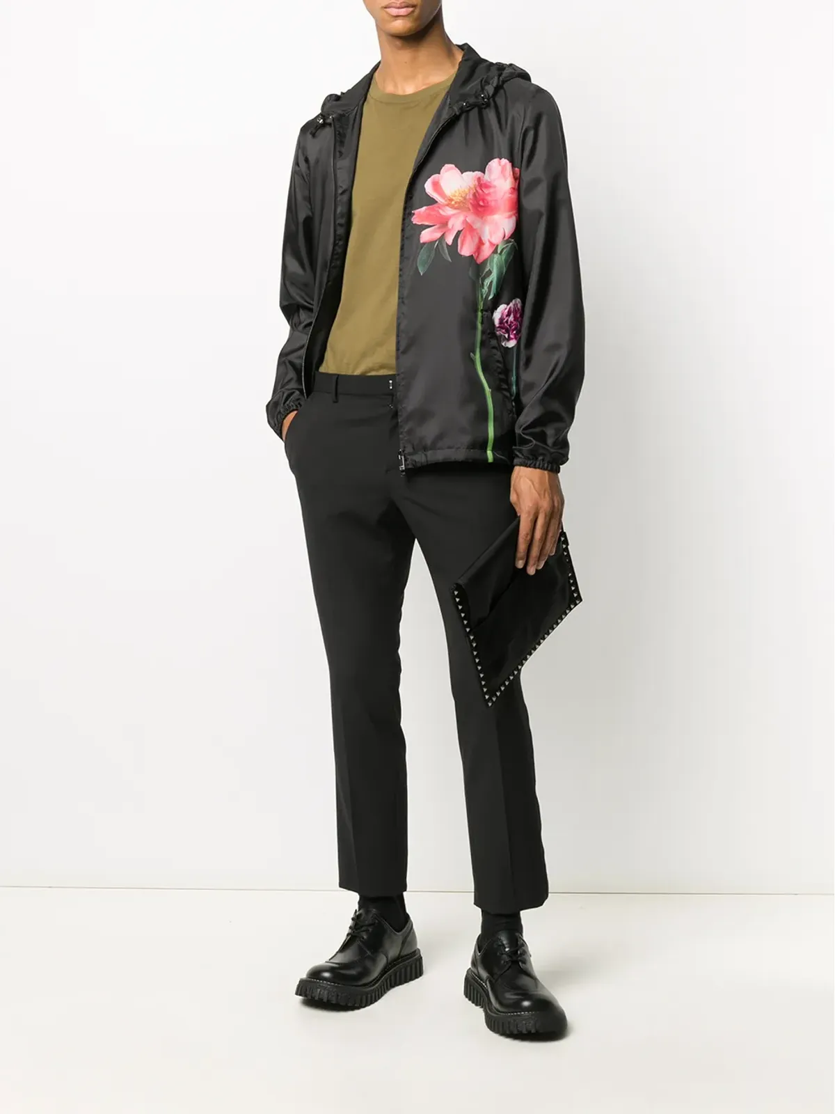 Valentino Garavani ロックスタッド レザー クラッチ - 画像2