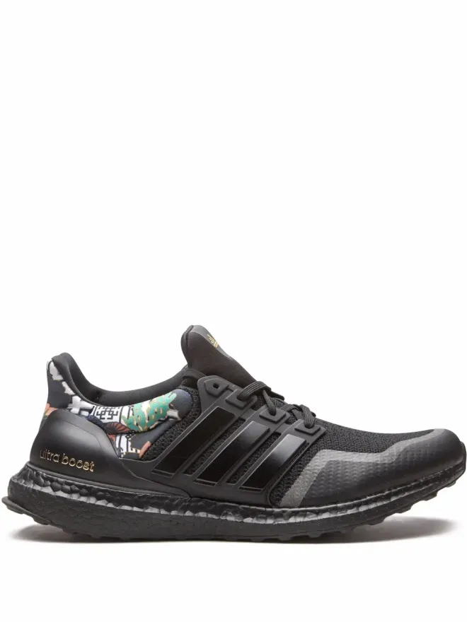 adidas adidas Ultraboost DNA 中国新年 2020 スニーカー - ブラックの商品画像