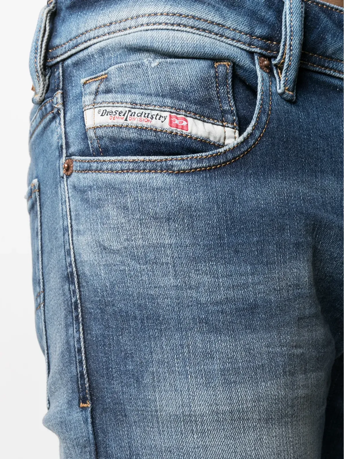 Diesel Sleeker ミッドライズ スリムカット ジーンズ - 画像5