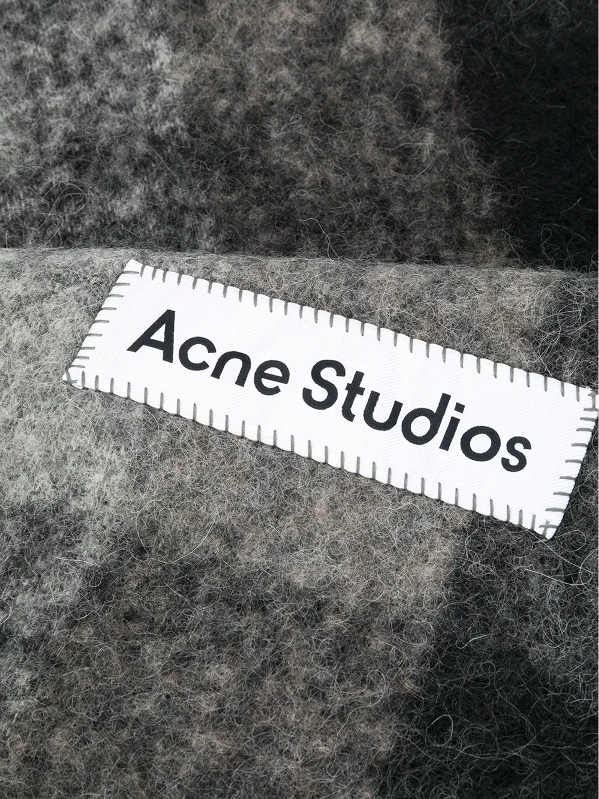 Acne Studios チェック柄モヘア混紡スカーフ - 画像3