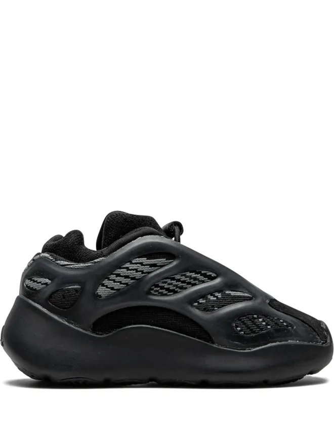 Adidas Yeezy Kids Adidas Yeezy Kids Yeezy 700 V3 Alvah スニーカーの商品画像