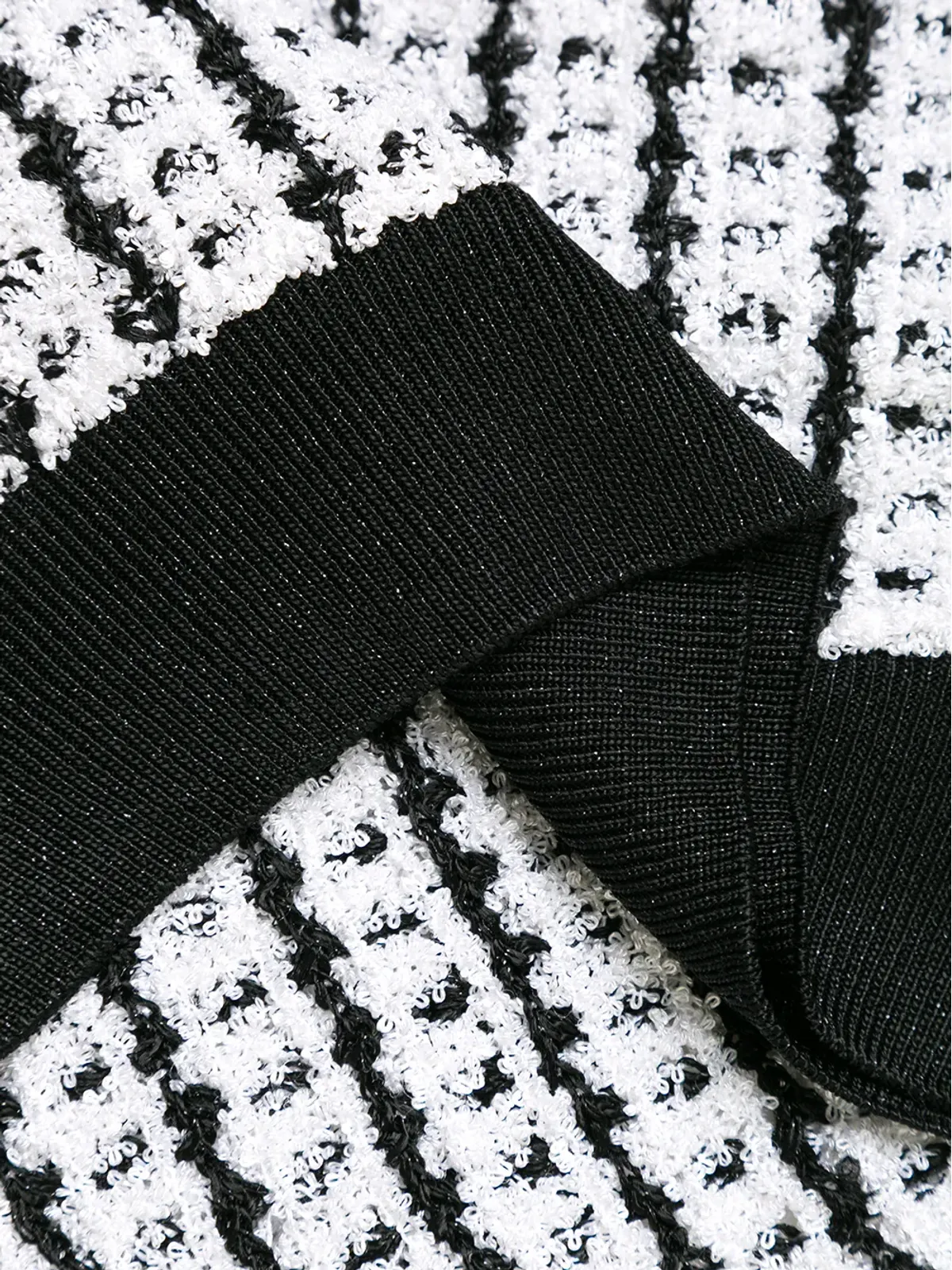 CHANEL Pre-Owned 1997 bouclé knitted vest - Black - 画像3