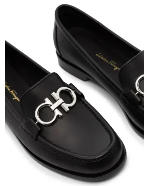 Ferragamo ガンチーニプレート ローヒール ローファー - ブラック - サムネイル2