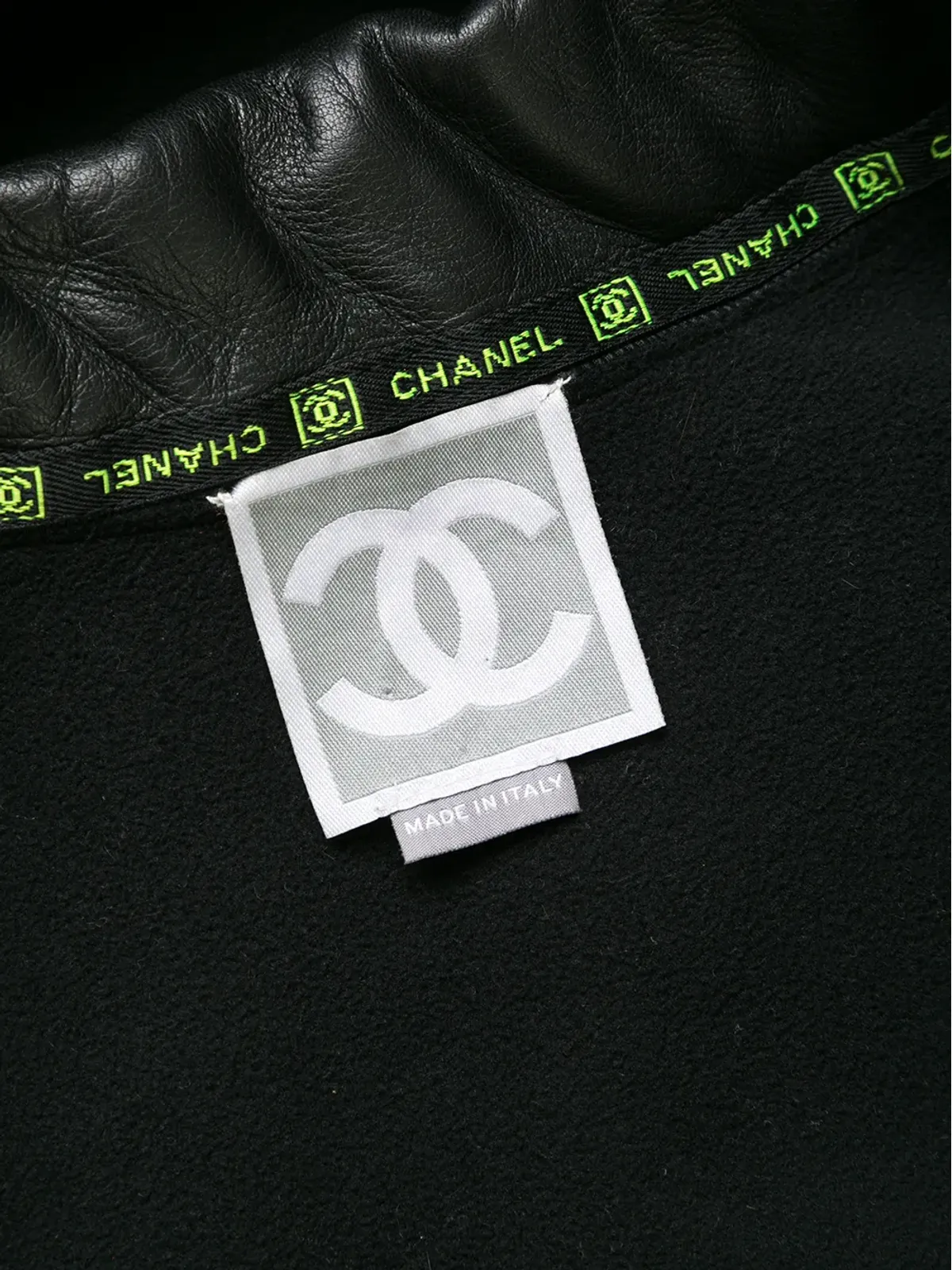 CHANEL Pre-Owned 2004 Sport Line フード付きレザージャケット - ブラック - 画像3